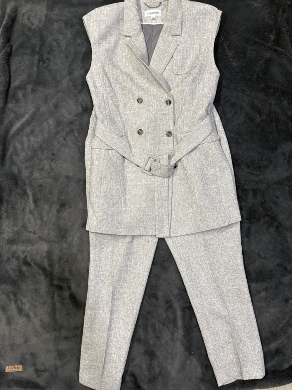 Calvin Klein Light Gray Sleeveless Double-Breasted Blazer & Tapered Pants Set